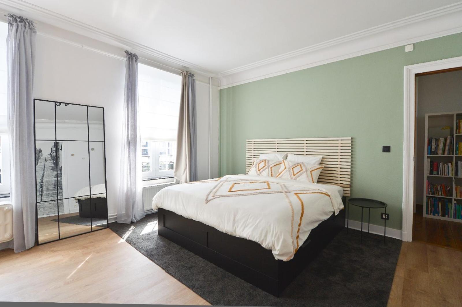 La Chambre De Sam - Chambre Lit 180 Avec Sdb Privee Proche Centre Ville Liege Ngoại thất bức ảnh